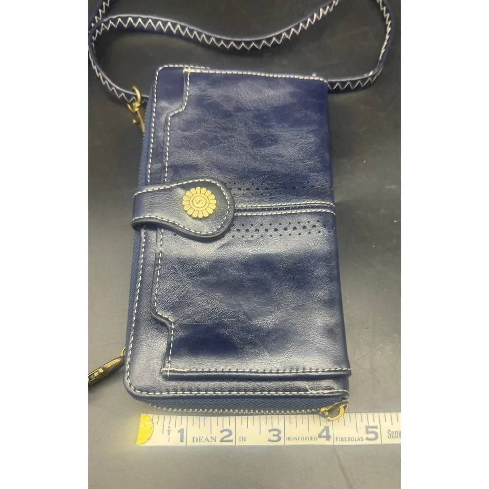 S Zone Blue Vegan Leather Crossbody Wallet Phone Bag Floral Button NEW